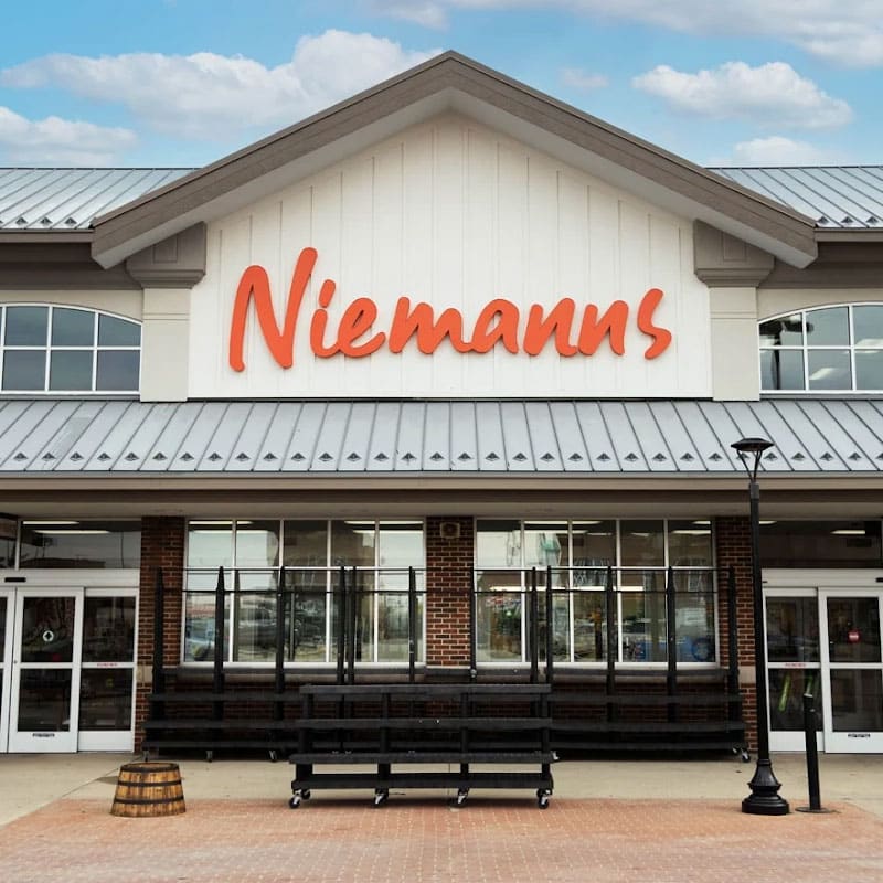 Niemanns grocery store on Western Avenue in Mattoon IL